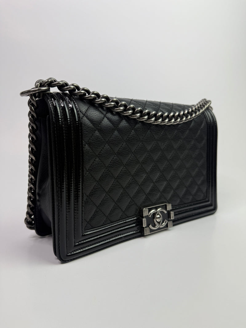Chanel Boy Bag Large In Black Calfskin Leather SHW
