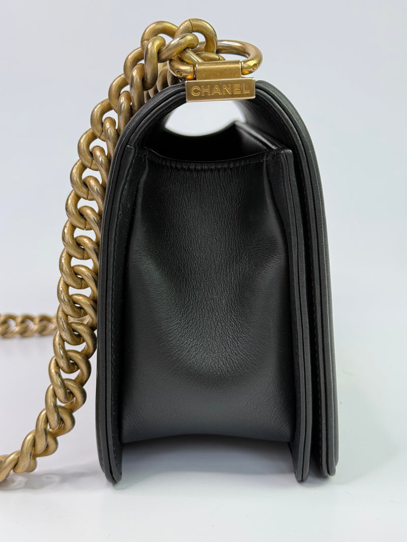 Chanel Boy Bag Medium In Black Lambskin GHW