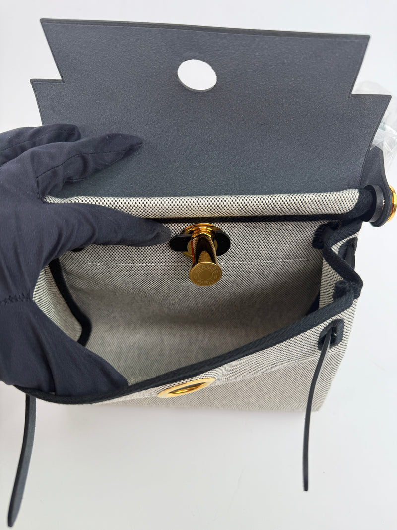 Hermès Herbag Zip 20 Ecru Beige Viking Canvas and Nior Vache GHW