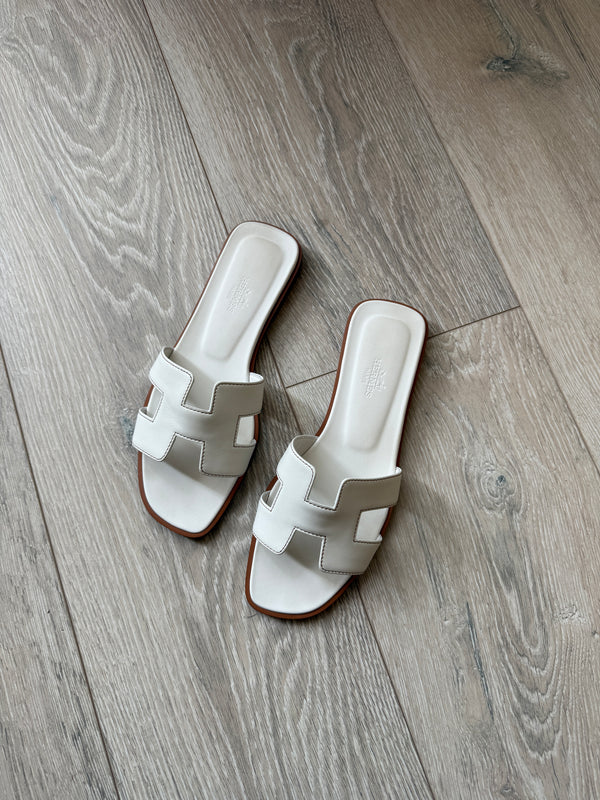 Hermès Oran Sandals (Size 37/UK4)