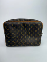 Louis Vuitton GM Monogram Reporter Bag