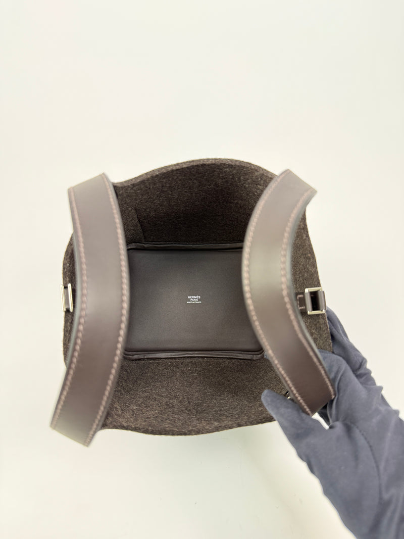 Hermès Picotin 18 Special Edition in Ebene Swift and Gris Wool Felt