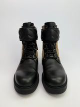 Gucci Logo Plaque Monogram Panelled Ankle Boots (Size 41/UK7)