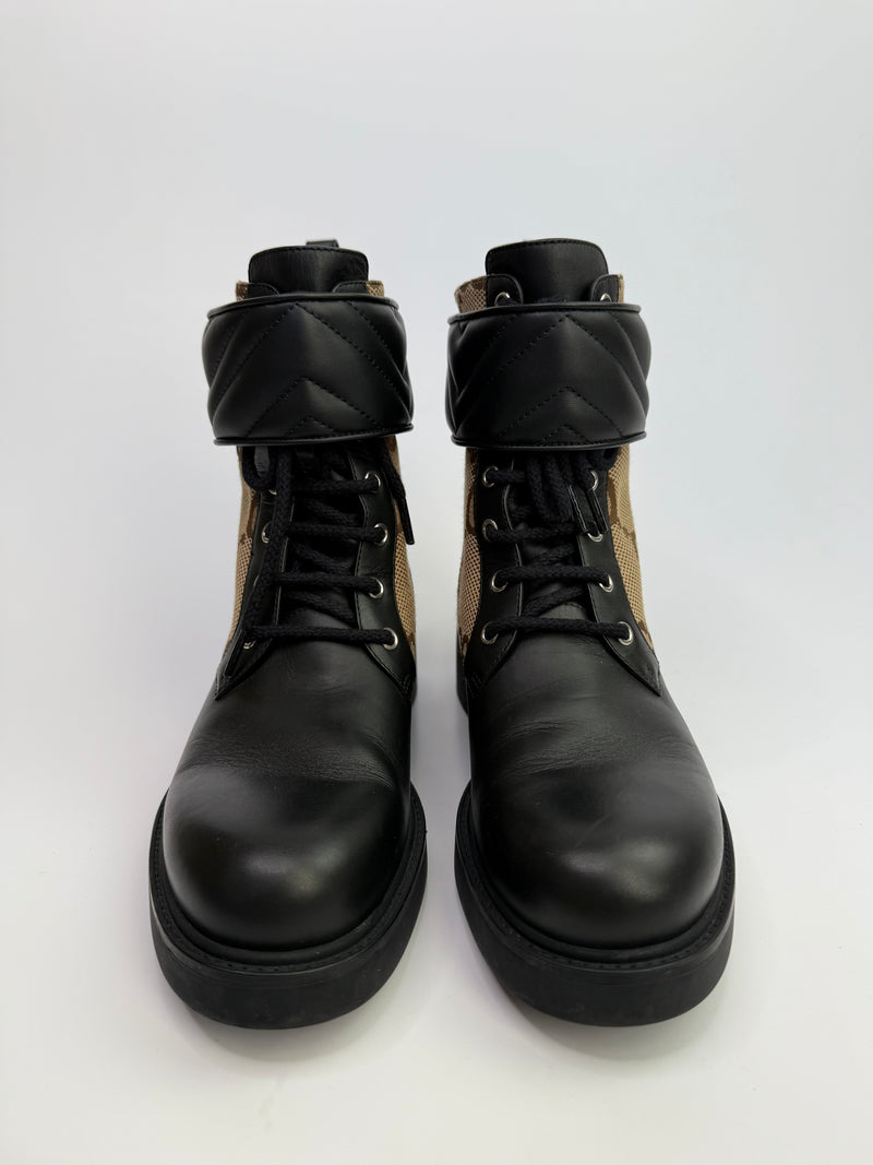 Gucci Logo Plaque Monogram Panelled Ankle Boots (Size 41/UK7)