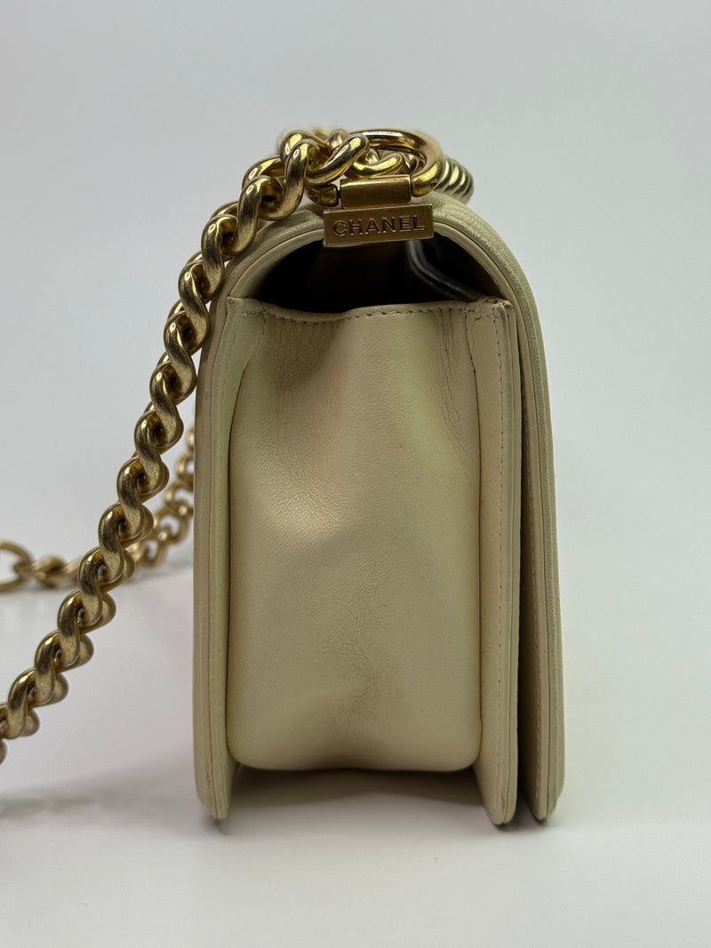 Chanel Boy Bag Medium In Cream Lambskin GHW