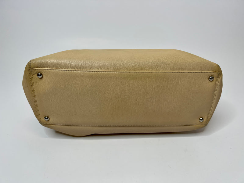 chanel cream leather tote bag