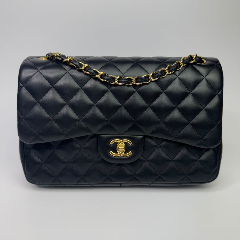 Chanel Black Lambskin Leather Jumbo Classic Double Flap GHW