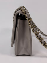 Chanel 19 Wallet On Chain