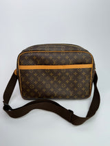 Louis Vuitton GM Monogram Reporter Bag