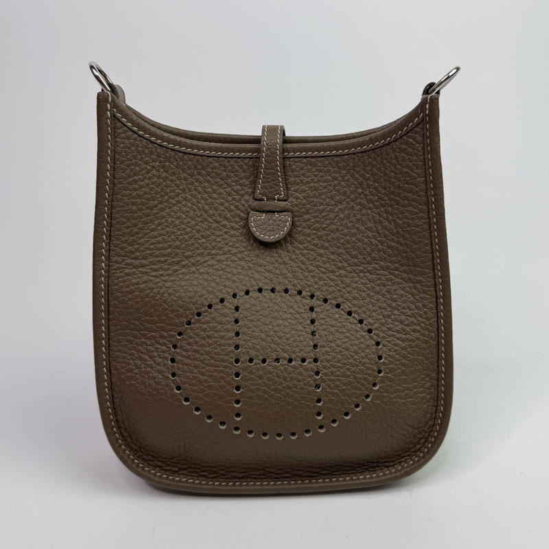 Hermès Evelyne TPM In Etoupe Clemence PHW