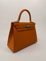 Hermès Kelly 28 In Orange Epsom Leather With PHW